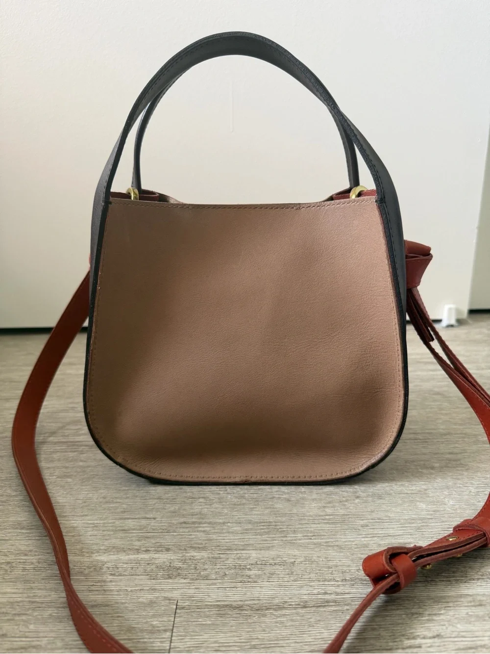 Madewell Sydney Leather Crossbody in Colorblock